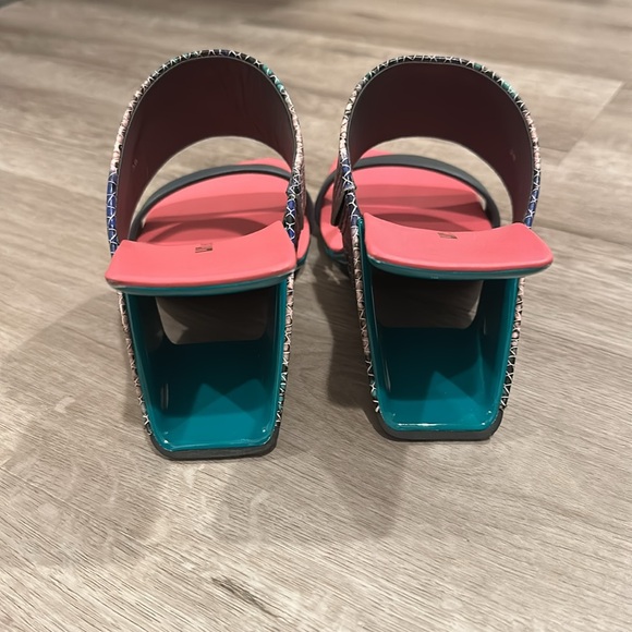 United Nude Heel - Picture 4 of 7